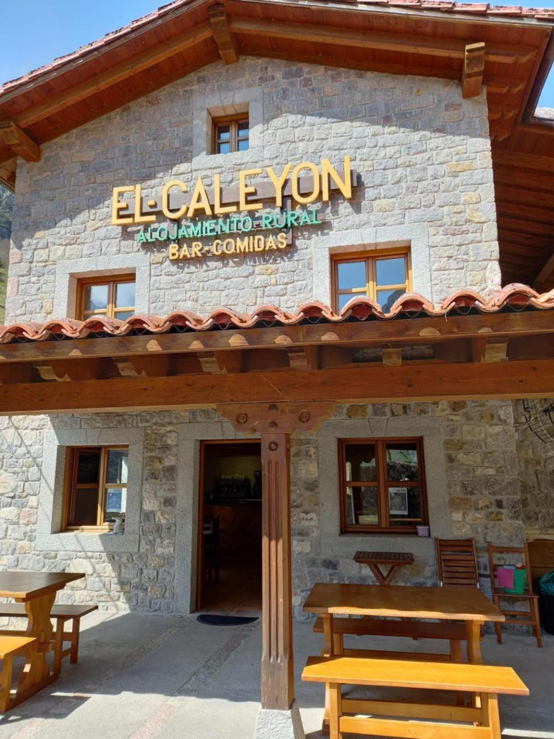 El Caleyon Acomodação com café da manhã Bulnes Exterior foto